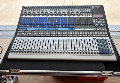 Presonus StudioLive 32.4.2AI, Audio Mixing Board w/road case - Image 1 of 3