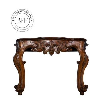 Lauren by Ralph Lauren French Distressed Console Table - Excellent condition! - Image 1 of 4