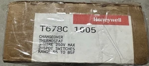 HONEYWELL T678C 1005 Changeover Thermostat 3-Wire 250V 2-SPDT Switches 55-85°F - Picture 1 of 2