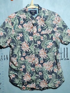 Chubbies Men's Hawaiian 3 Button Pullover Button Down Shirt.Large - Picture 1 of 9