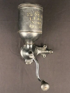 RARE Regal #44 (Early) Coffee Grinder Java Bean Collectable - Picture 1 of 2