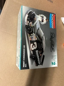 Monogramma 1993 Dale Earnhardt GM Goodwrench Lumina 1/24 - Foto 1 di 6