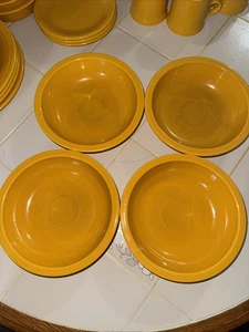 Lot of 4 HLC Fiesta Classic Rim 8 1/4 Inch Large Serving Bowl S~ Daffodil Yellow - Picture 1 of 12