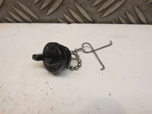 Tronçonneuse Partner 385 - Bouchon de réservoir d'huile de chaîne - Picture 1 of 2