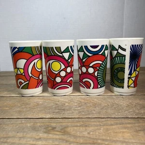 Vtg Deka Abstract Tumblers Plastic 60s 70s Hippy Kitschy Psychedelic Set of 4 - Picture 1 of 17