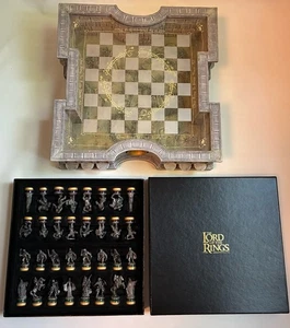 The Lord of the Rings The Noble Collection Pewter Chess Set EUC - Picture 1 of 19