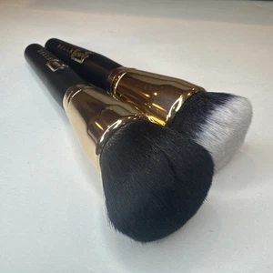 Belle Beauty by Kim Gravel Foundation Brush & Powder Brush No. 1 & No. 2 - Picture 1 of 6