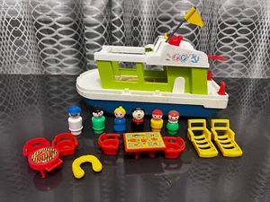 Vintage Fisher Price Little People HAPPY HOUSEBOAT 985 persone + extra - Foto 1 di 9