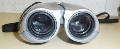 👌 Olympus 8 x 21 Binoculars Compact/Pocket (DPC1) UV Protection, Field 6.4 - Image 1 of 4