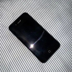 iPhone 4s - Photo 1 sur 4