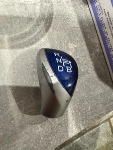 2010-2015 TOYOTA PRIUS silver Blue Shift Knob Automatic Shifter Handle oem - Bild 1 von 7