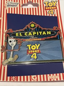 Disney Studio Store Toy Story 4 LE400 LE 400 New Card MINT v4 - Picture 1 of 4