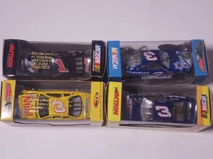 Dale Earnhardt Jr. 4 Stück Action 1/64 Nilla Wafers Eisbär Oreo Ritz - Bild 1 von 8