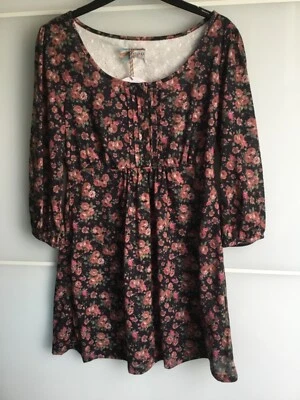 NEW MARKS AND SPENCER INDIGO COLLECTION LADIES TOP SIZE 8 - Image 1 of 4