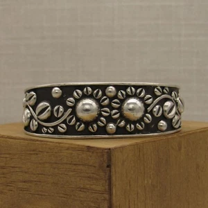 Brazalete de plata de ley con girasoles y cuentas + - Imagen 1 de 4