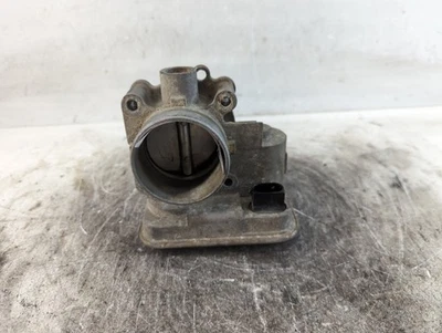 Chrysler 200 2011-2014 carrocería del acelerador UCZAE Foto 1 de 4