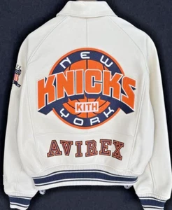 Chaqueta Universitaria Avirex x KITH Knicks NBA New York Crema Bombardero Edición Limitada - Imagen 1 de 10