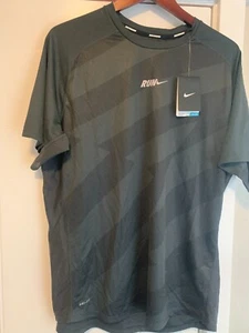 Men's Nike Dri Fit Running t shirts LOT OF 2 SHIRTS XL New Black/ Gray - Picture 1 of 7