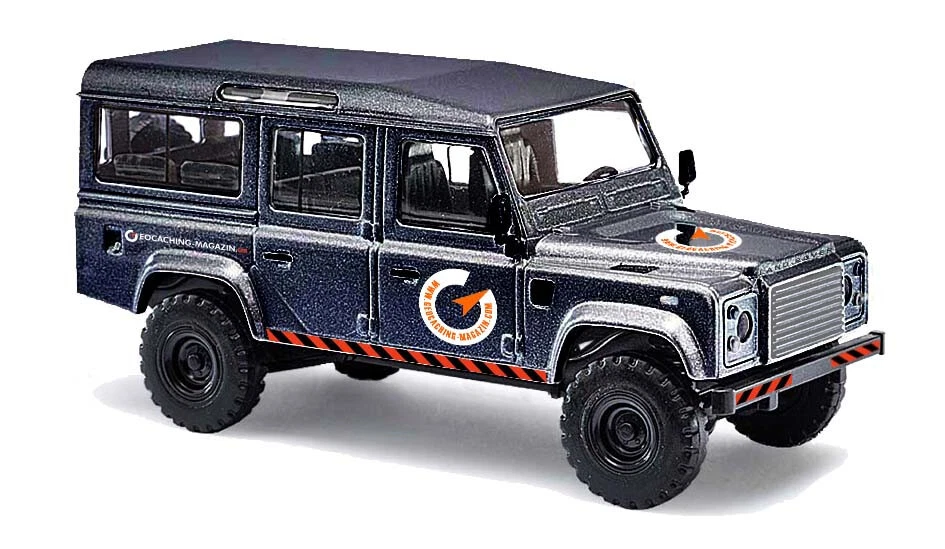 Busch 50326 Land Rover Defender, Geocaching Cachemobil, H0, Nuovo 2023 - Immagine 1 di 1