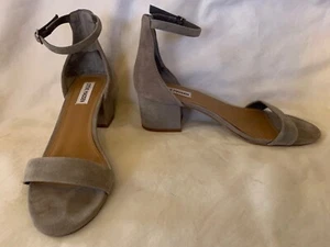 Steve Madden Gray Suede block heel ankle strap shoes size 9 - Picture 1 of 11