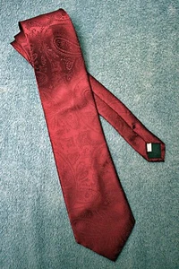 Herren Krawatte: Vesuvio Napoli. 59" massiv/rot, Paisley/geprägt. Polyester. - Bild 1 von 4