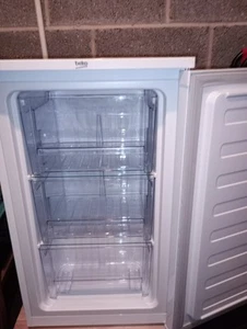 Beko Under Counter upright Freezer - Picture 1 of 2