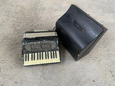 Rare!! EXCELSIOR accordion with case - Image 1 of 4