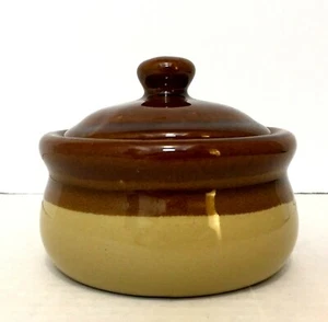 Vintage Stoneware Dinnerware Pottery Bean Pot with Lid Size 3 3/4" x 4 1/4" - Picture 1 of 6
