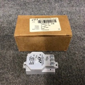 Cole-Parmer 98073-28 Very-Low Differential Transducer 0 to 10" Water 0 to 5 Vdc - Picture 1 of 15