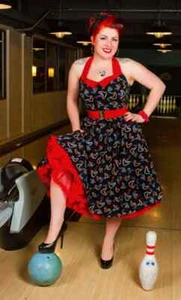 BLACK SWING DRESS size 16 - Plus Size Jive 50s pattern Full Circle Skirt Halter - Picture 1 of 5