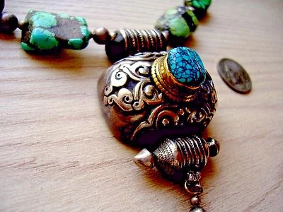 COLLAR ANTIGUO PLATA TIBETANA ORO Y TURQUESA Foto 1 de 4