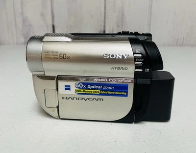 Sony Handycam DCR-DVD650/DVD 60x Optical 2000x Dig Zoom Digital Video Not Tested - Image 1 of 4