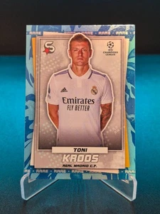 2022-23 TOPPS Superstars UEFA Club Competitions Ice Toni Kroos #40 - Bild 1 von 2