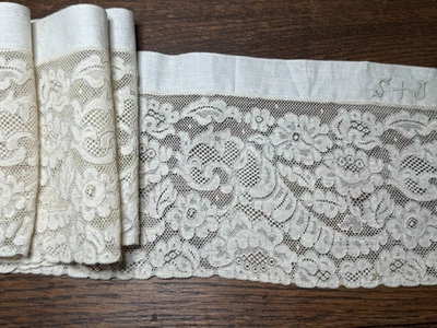 DENTELLE ANCIENNE - élégant volant de dentelle - vers 1900 - 1.90 mètre - Photo 1/4