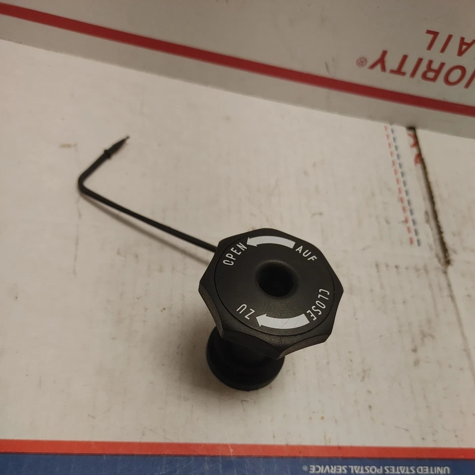 Botão de liberação de redução de pneu de roda sobressalente BMW X3 2004 - 2010 fabricante de equipamento original - Imagem 1 de 4