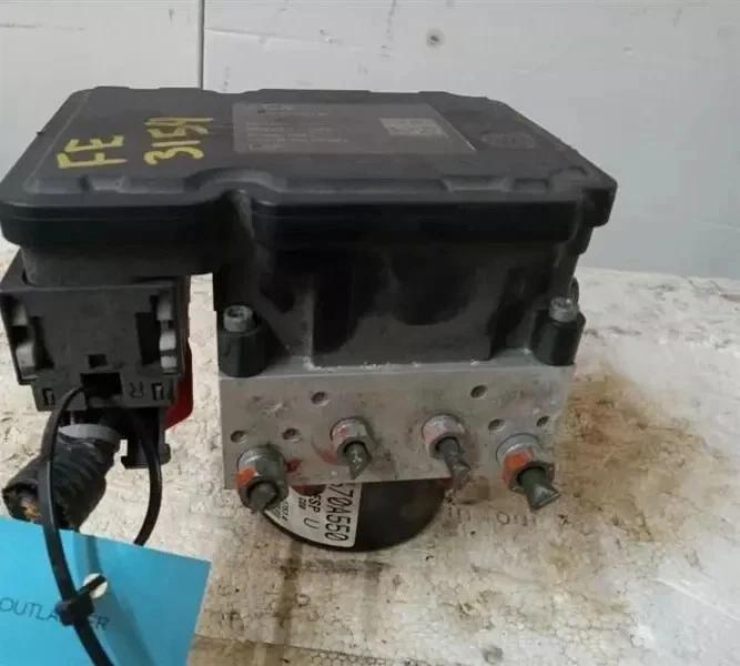 MITSUBISHI OUTLANDER 2010-2013 Conjunto de bomba de freno antibloqueo ABS con tracción OEM Foto 1 de 1