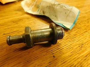 NOS 1974 1975 FORD MUSTANG II 6 3/4" REAR DIFFERENTIAL VENT ASBY D4ZZ-4022-A - Picture 1 of 4