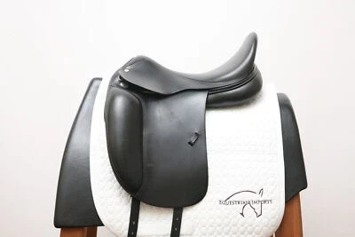 Sillín usado Amerigo Cervia Dressage 17,5 M #5748 Foto 1 de 4