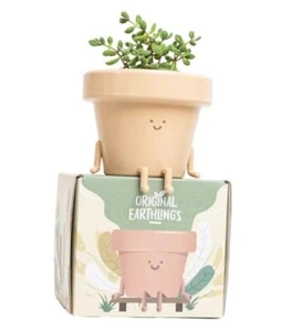 Pot, Cute Plant Pot, 3.5 Inch Plastic Funny Planter with Drainage, Sitting - Picture 1 of 7
