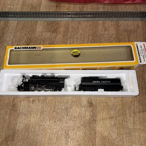 Locomotora Bachmann HO Mikado 2-8-2 2528 Union Pacific Vanderbilt Tender 0657 - Imagen 1 de 8