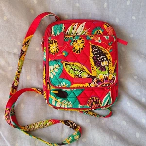 Vera Bradley Rumba Mini Hipster Crossbody Schultertasche Pink Fushia Floral - Bild 1 von 13