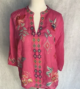 $210 JOHNNY WAS Workshop Size S Pink Tallula Embroidered Paris Effortless Blouse - Picture 1 of 13