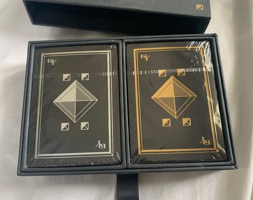 Esclusivo David Yurman NUOVO set 2 carte da gioco regolari oro e argento da collezione
