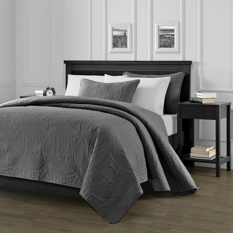 Chezmoi Collection Austin 3-piece Oversized Bedspread Coverlet Set, King, Charcoal