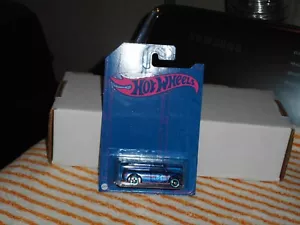 HOT WHEELS 54TH ANNIVERSARY PEARL & CHROME BLUE & PINK 67 AUSTIN MINI VAN NICE!! - Picture 1 of 1
