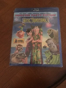 Hotel Transylvania 3 (Blu-Ray / DVD) - Picture 1 of 2