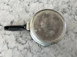 Vintage Chilton 5/8 Quart .59 litri padella piccola antiaderente Manitowoc, WI - Foto 1 di 11