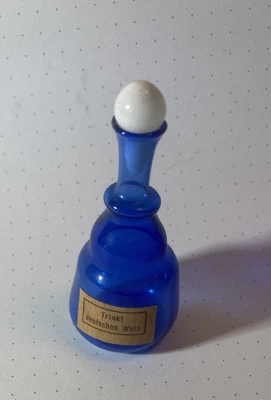 JOUETS ANCIENS / VINTAGE - CARAFE - « Trinkt deutschen Wein » MAISON DE POUPÉE - Photo 1/4