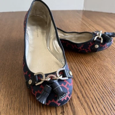 TOMMY HILFIGER Chain Buckle Tassel Ballet Flats Loafers Red Blue Sz 9 - Image 1 of 4