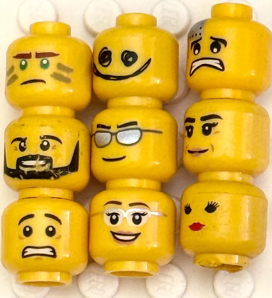 LEGO LEGO😊🌟 BULK LOT minifigure HEADS BOYS GIRLS CHILDREN ADULT TOYS ........ - Image 1 of 1